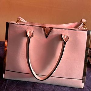 PRELOVED WHITE PURSE